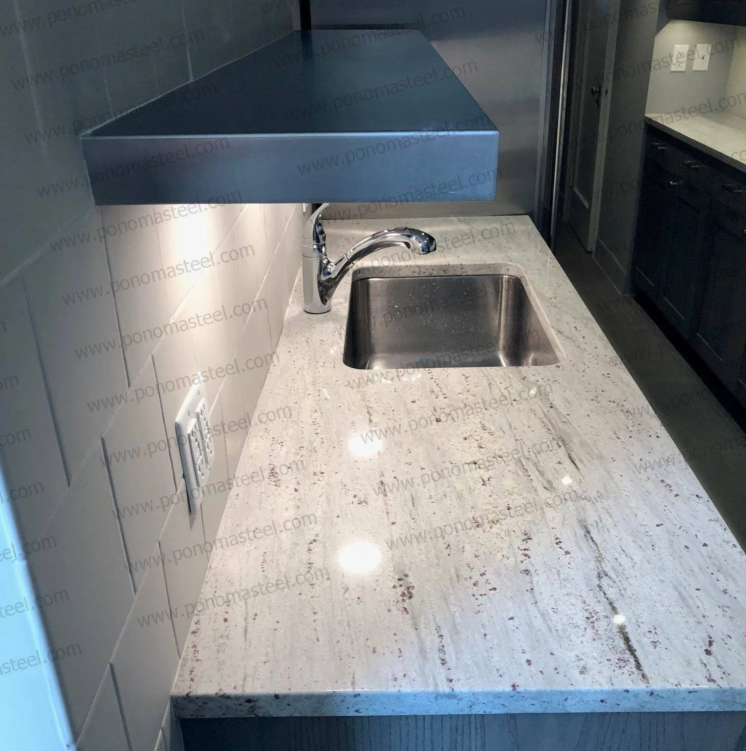 33"x12"x1.5" (cm.84x30.5x3.8) brushed stainless floating shelf with 2 LED lights