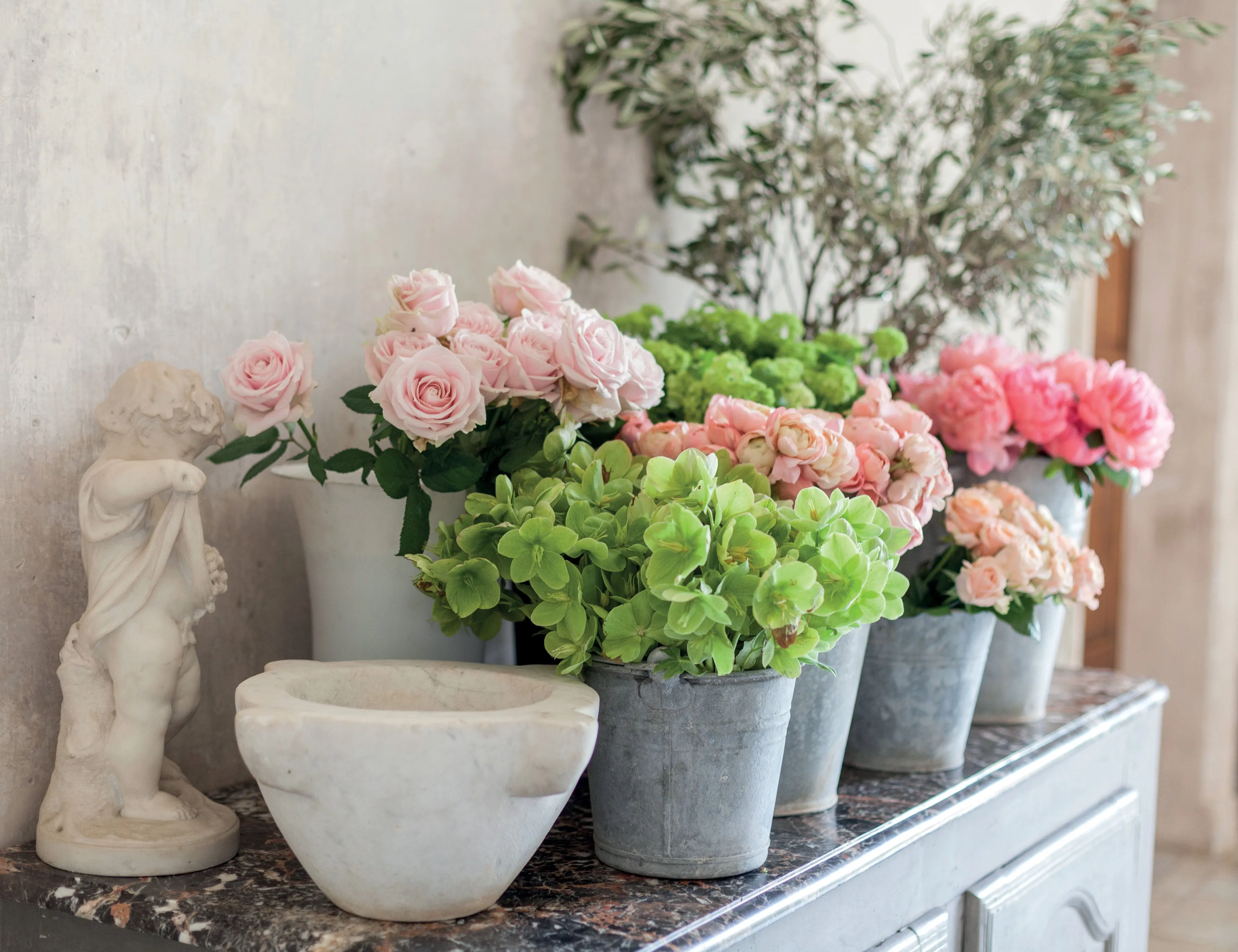 French Blooms: Floral Arrangements Inspired by Paris and Beyond