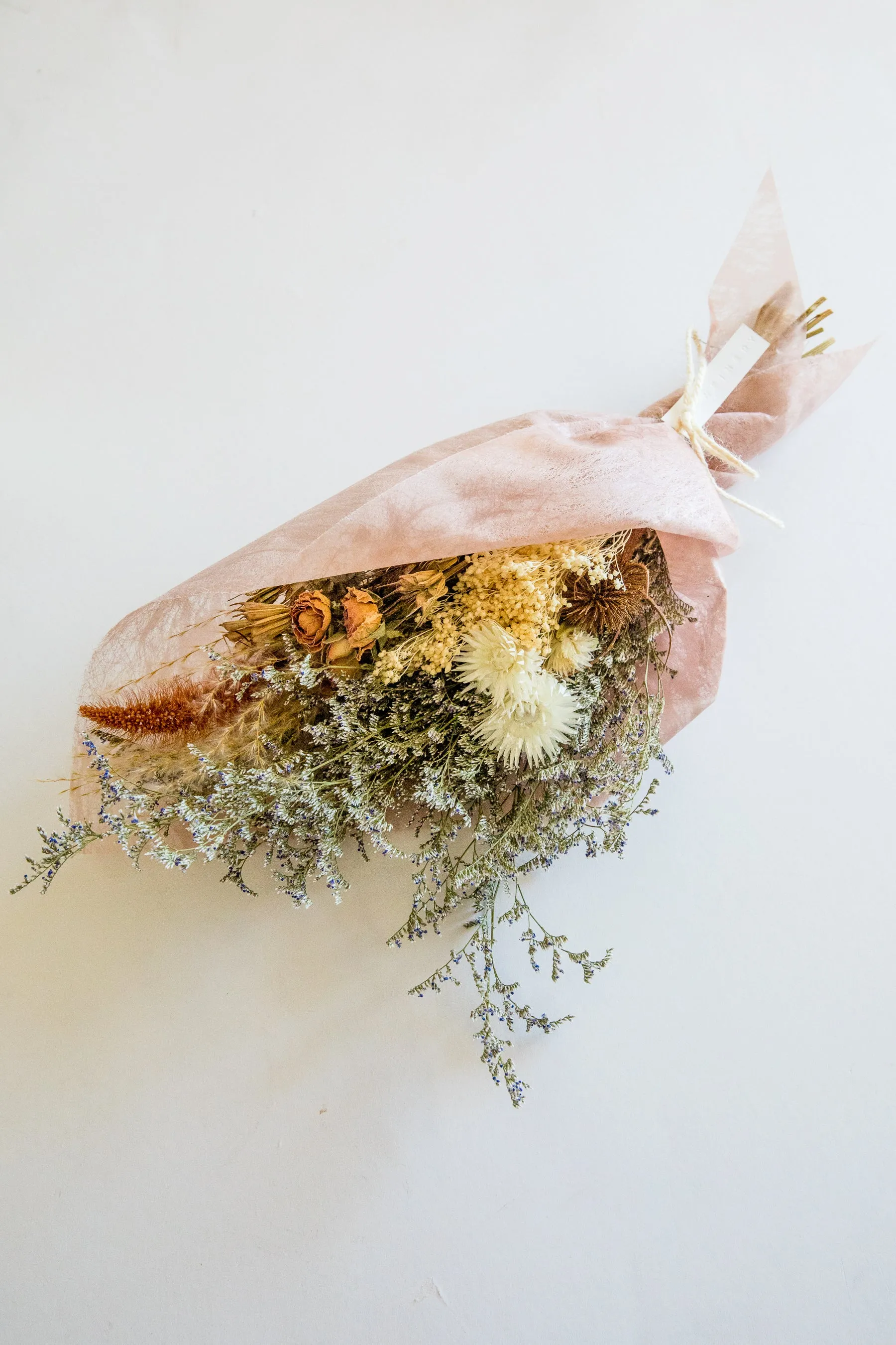 Large Primavera Dried Rawfinery Bouquet