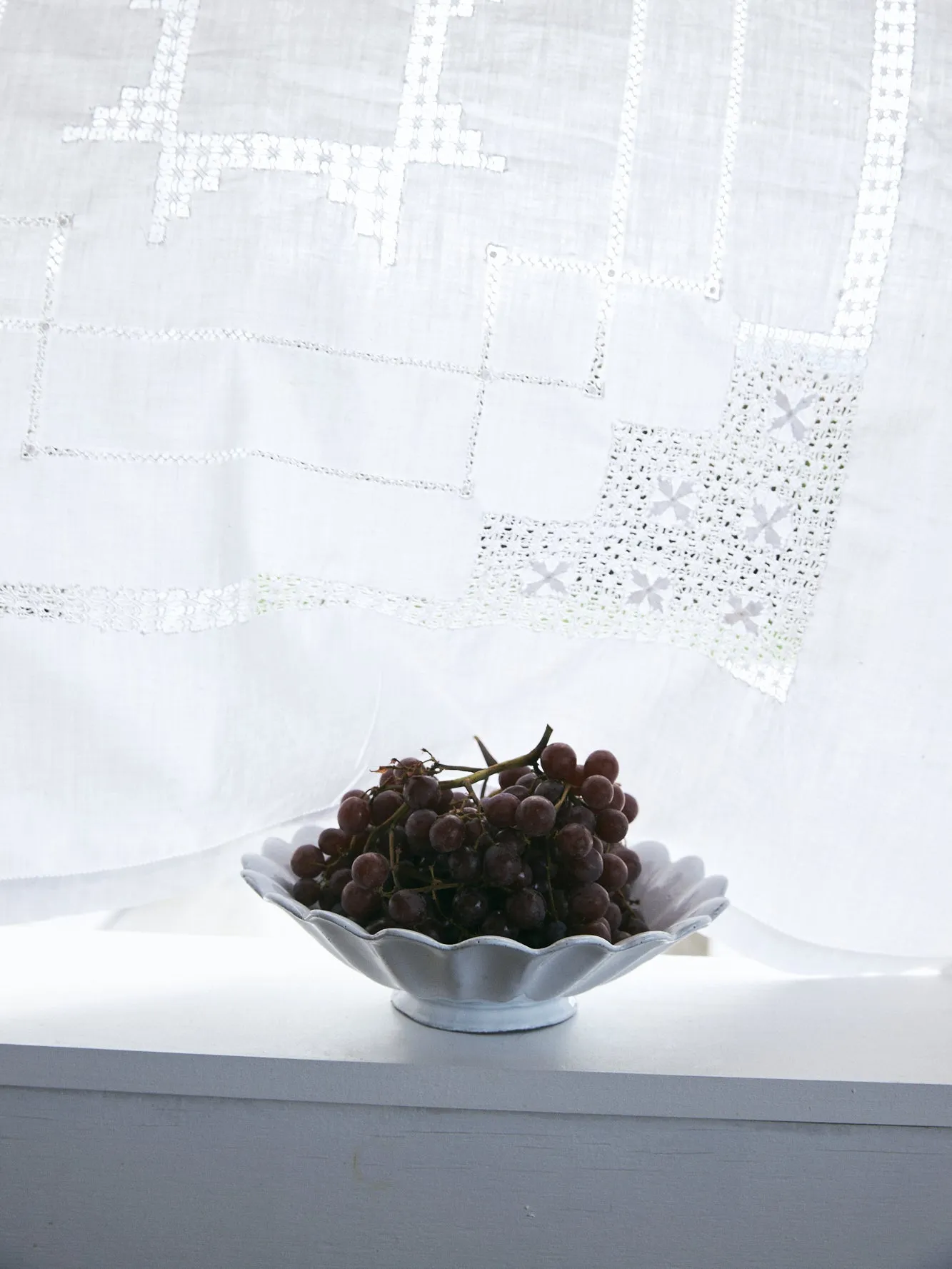 Marguerite Fruit Bowl Large