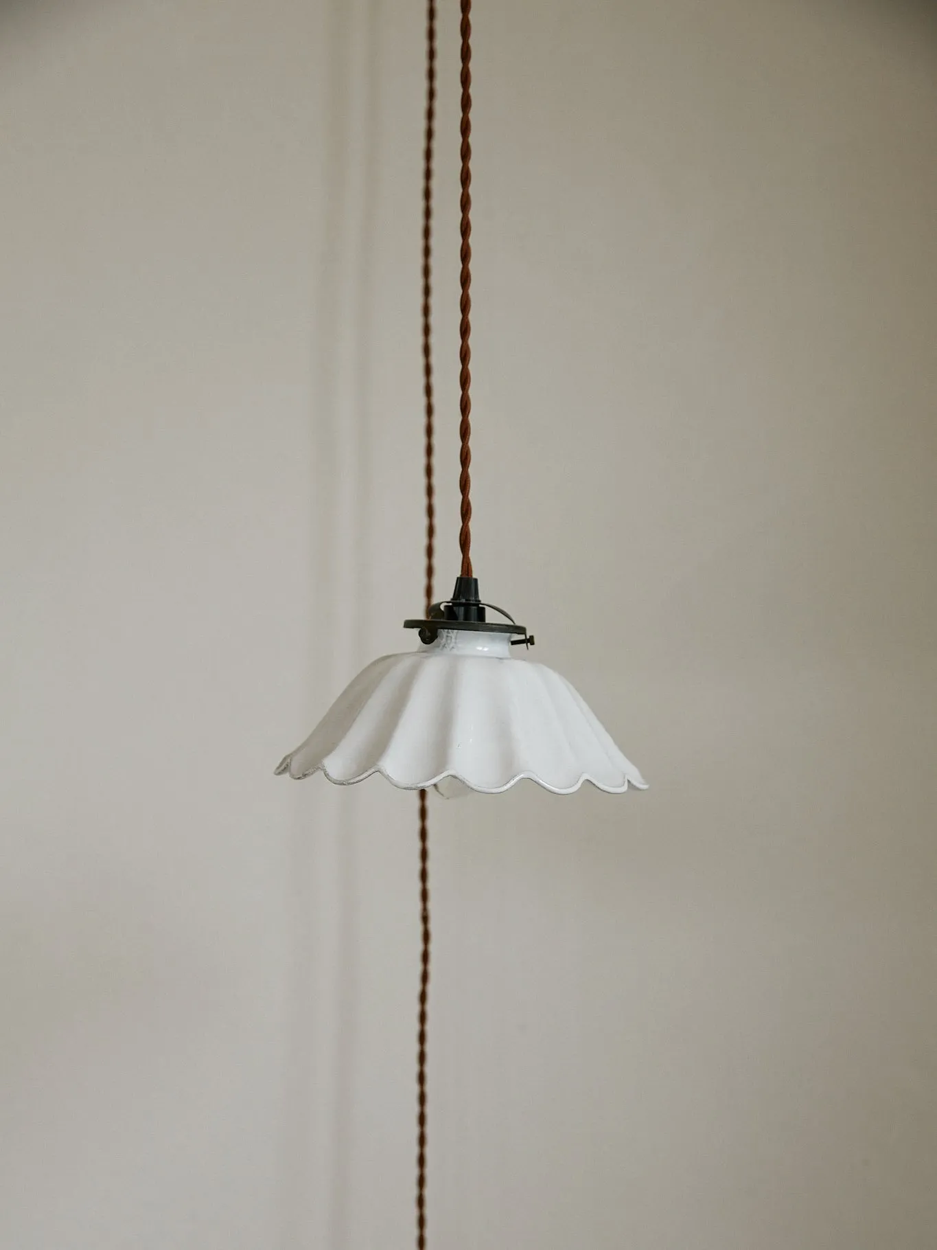 Marguerite Lampshade (medium) with Canopy