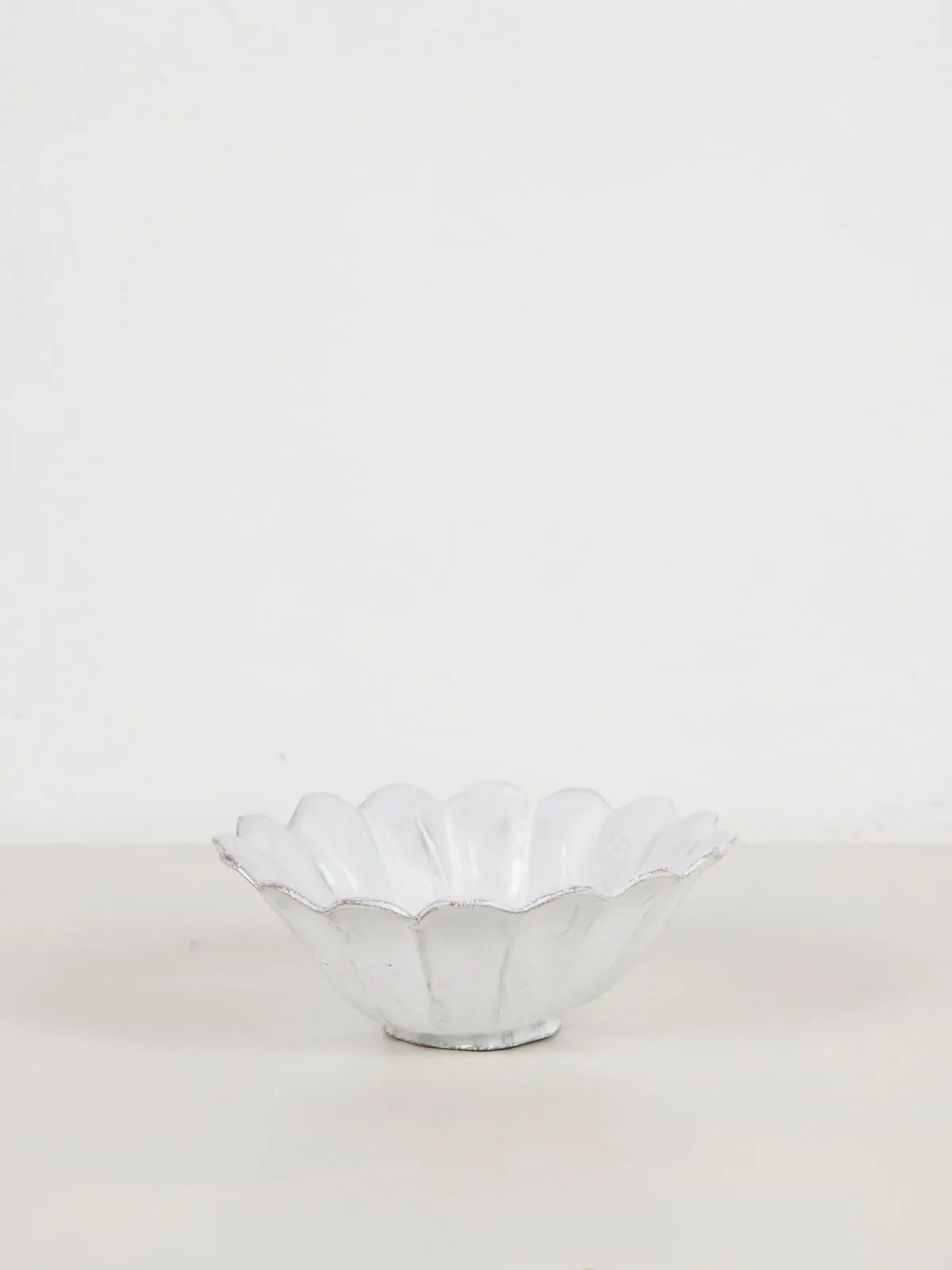 Marguerite Medium Fruit Bowl