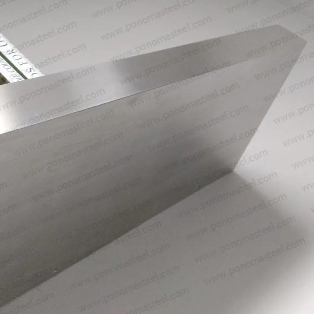 Metal shelves 48"- 52" (cm. 122 - 132) made-to-order Ponoma®