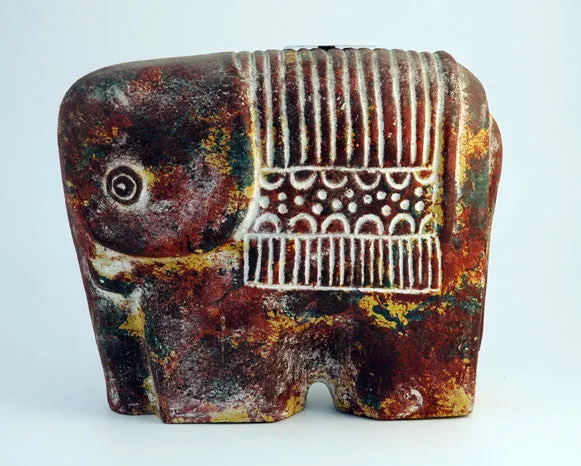 Rustic elephant