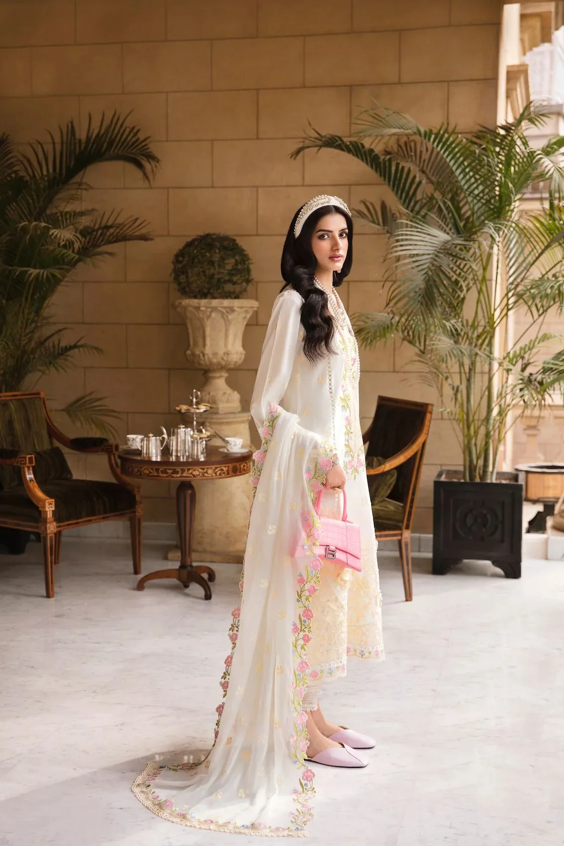 SABLE SWISS LUXURY EMBROIDERED LAWN 12