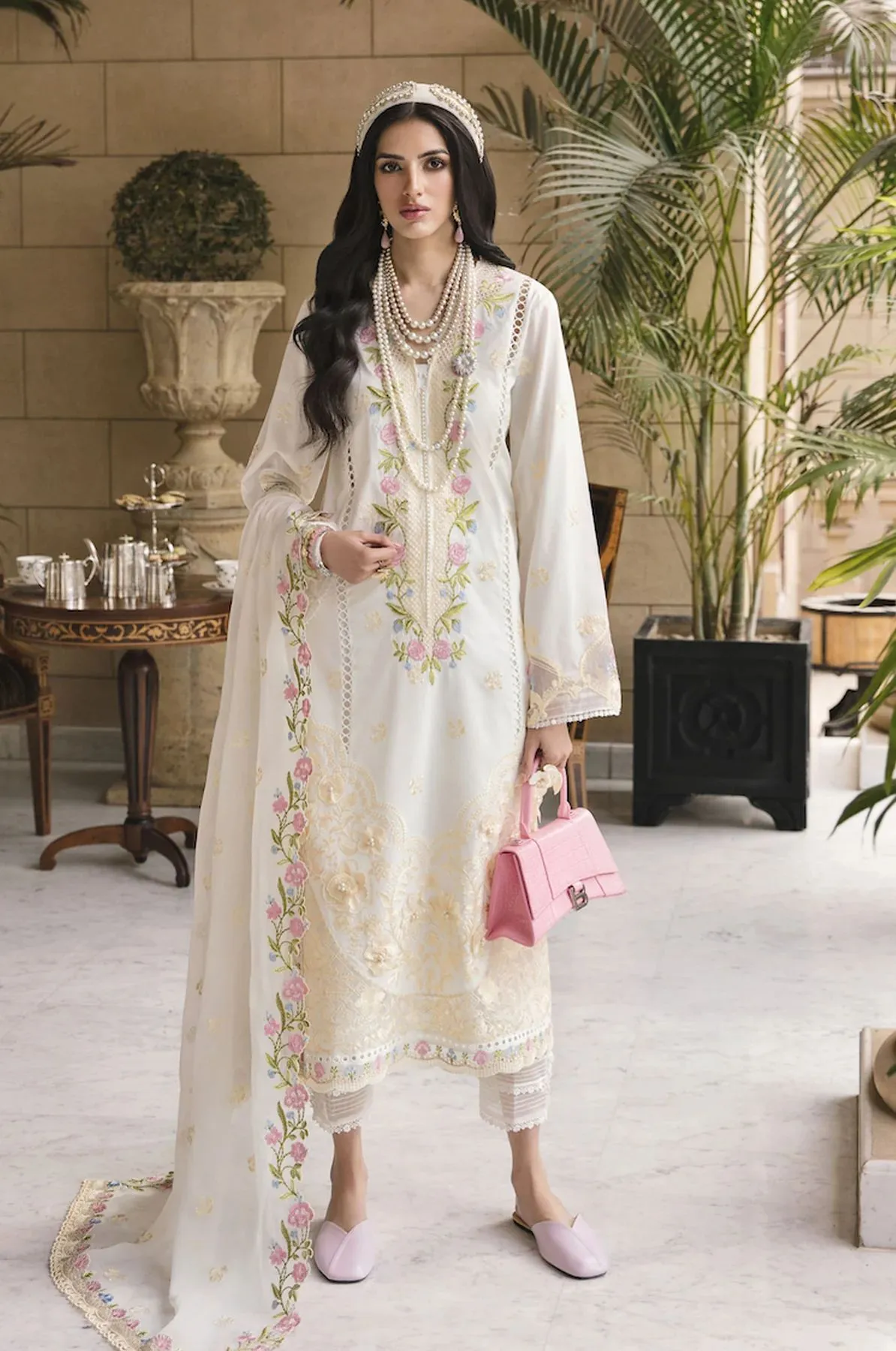 SABLE SWISS LUXURY EMBROIDERED LAWN 12
