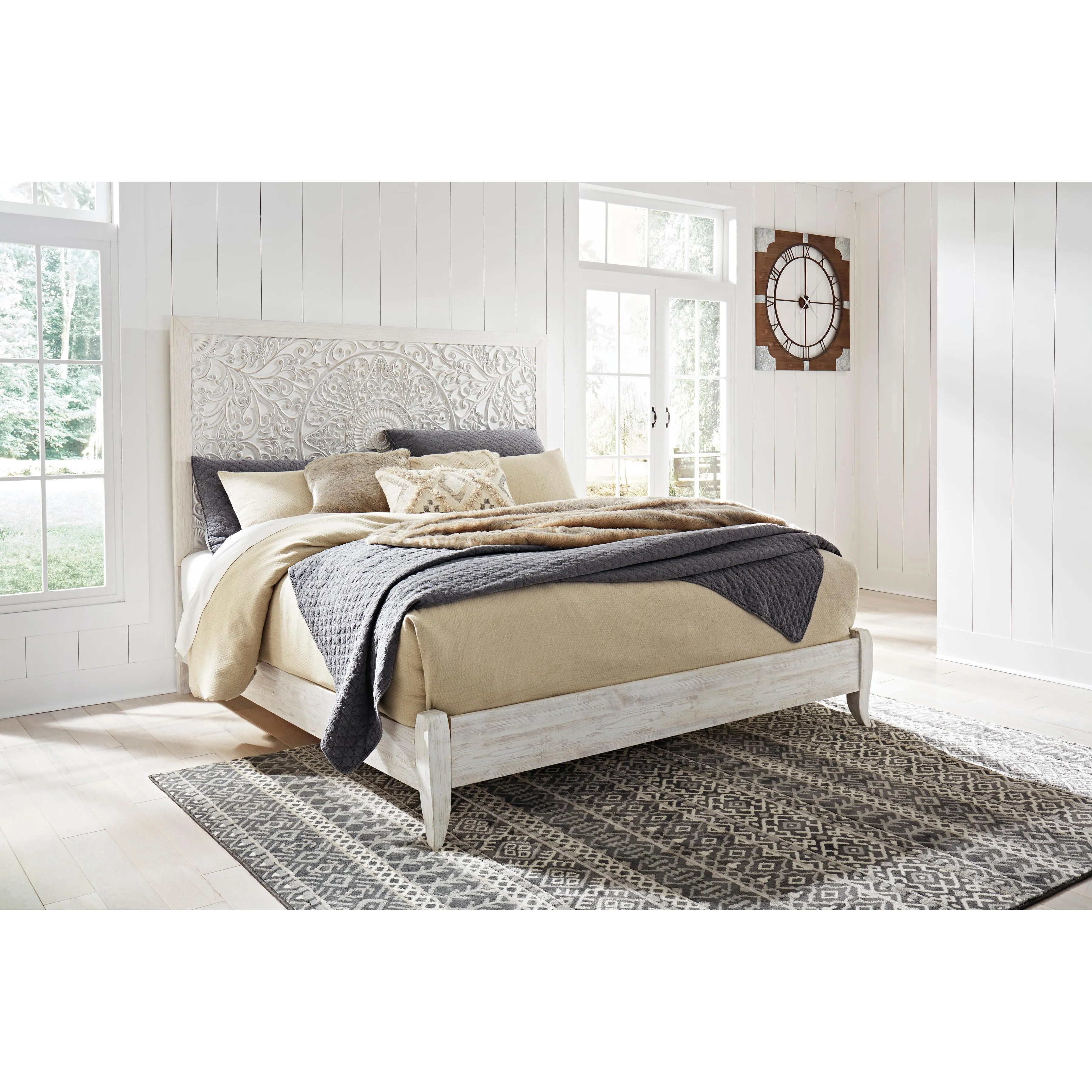 Signature Design by Ashley Paxberry King Panel Bed B181-58/B181-56