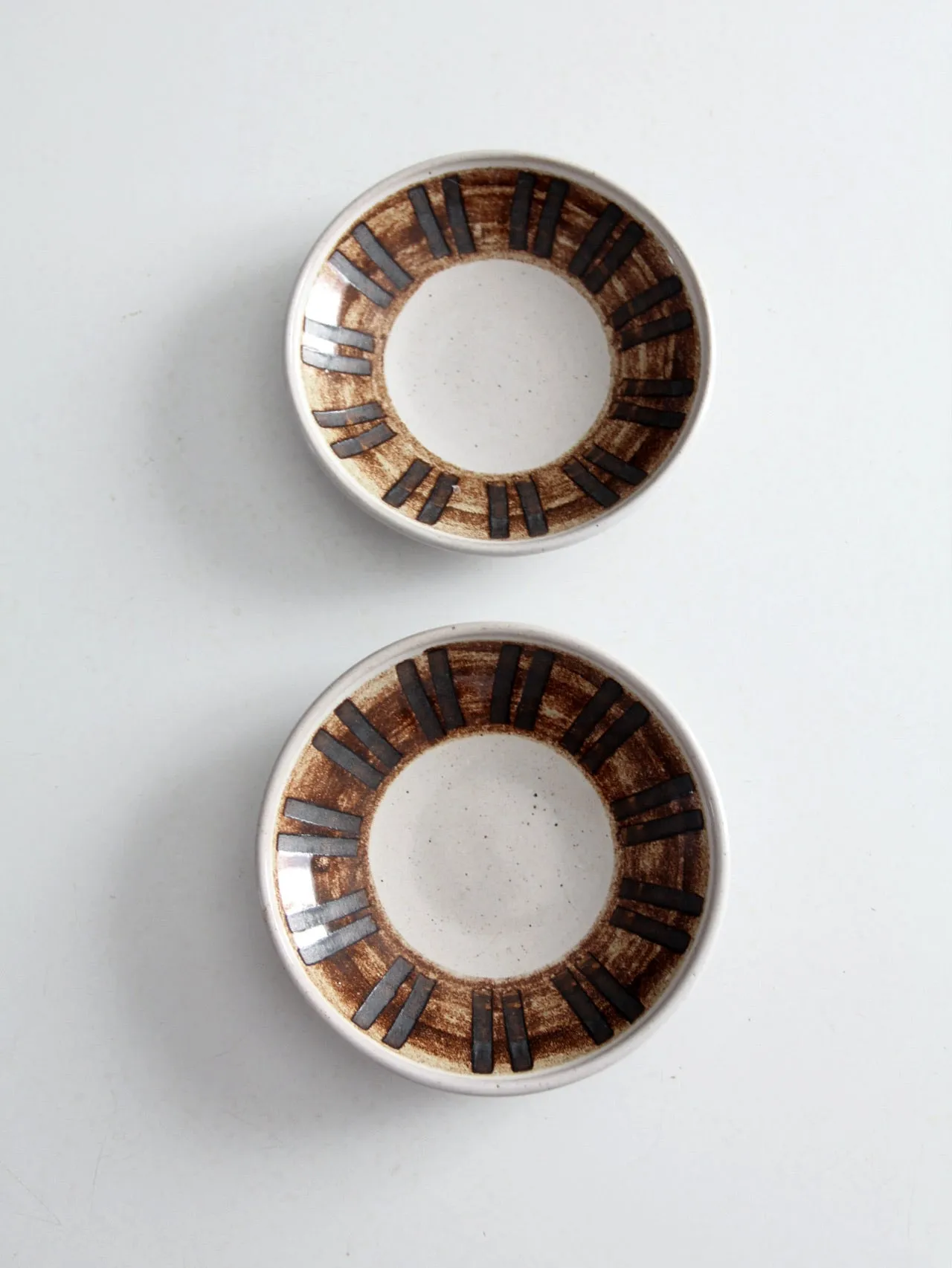 vintage studio pottery bowls pair
