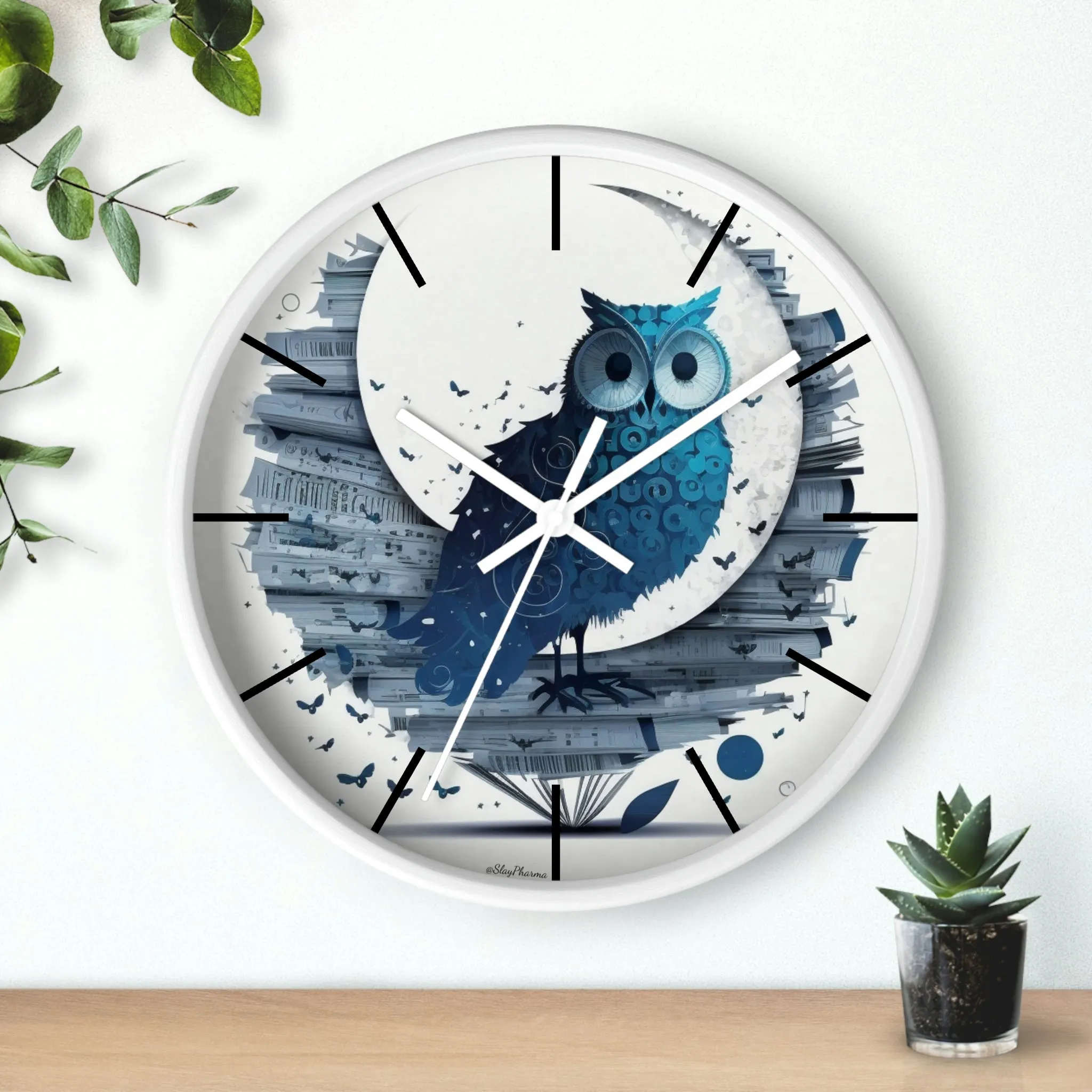 Wise Owl Wall Clock w/ lines